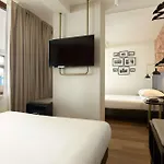 Hotell Western Tritone