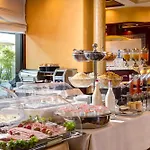 Western Tritone Hotell
