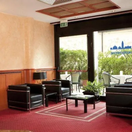 Hotel Western Tritone 4*