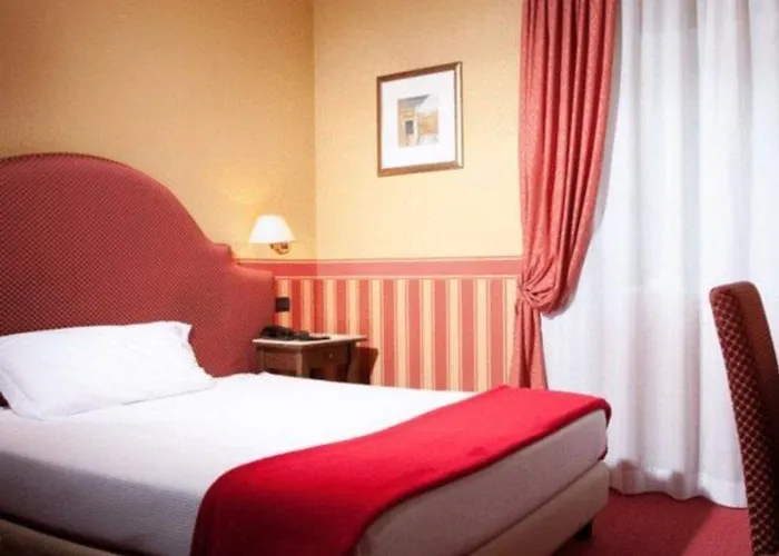 Hotel Western Tritone