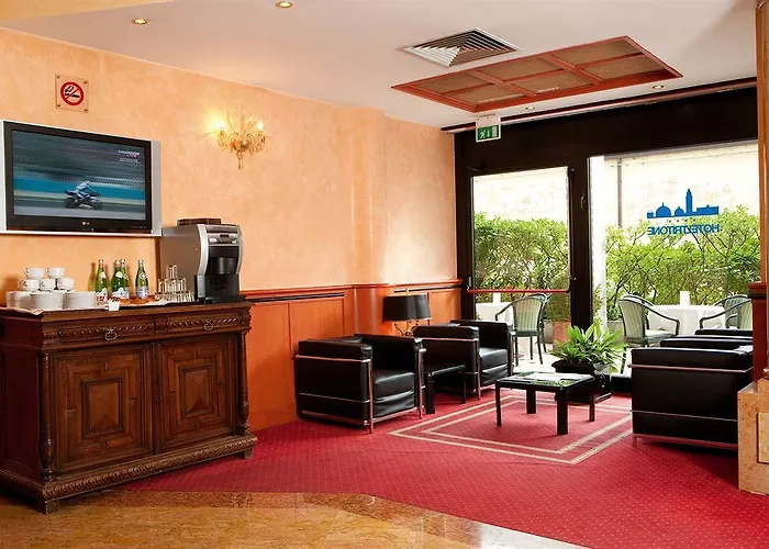 Western Tritone 4* Mestre